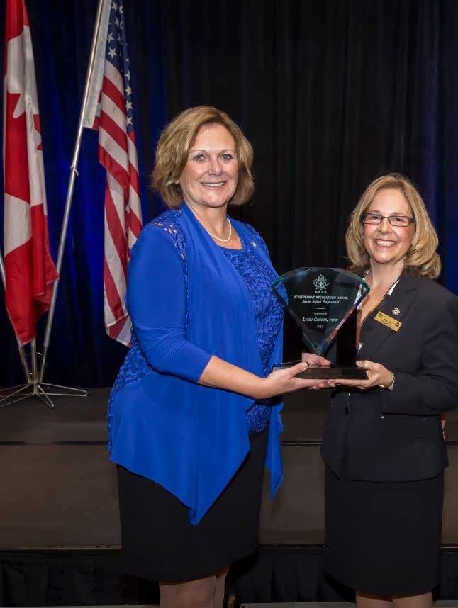 First Transit's Lynn Cohoe wins Canadian safety award