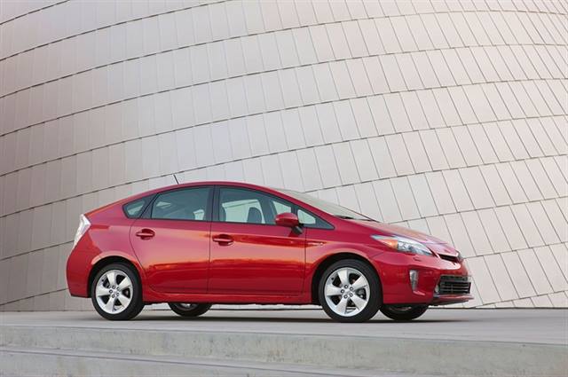 Toyota Ceasing Prius PHEV Production in June