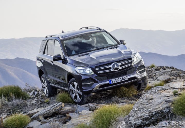 Mercedes-Benz Announces 2016-MY Fleet Incentives