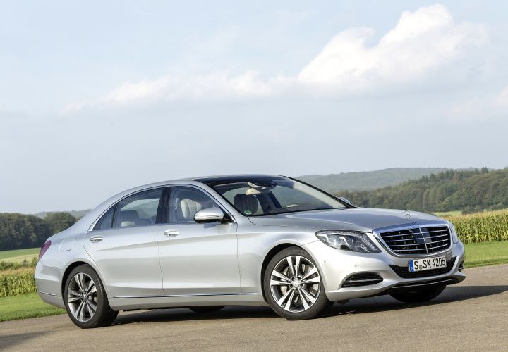Mercedes-Benz Introduces S550 Plug-In Hybrid