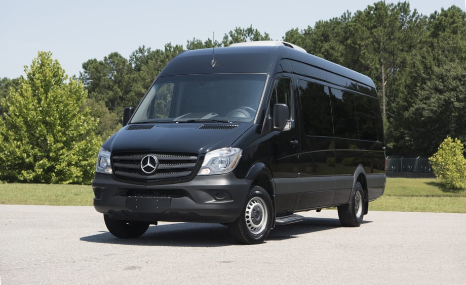 Sprinter 2500, 3500 Models Recalled for UVW Labeling