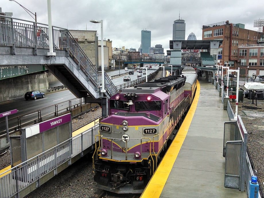 Keolis, MBTA to replace up to 30K rail ties on line