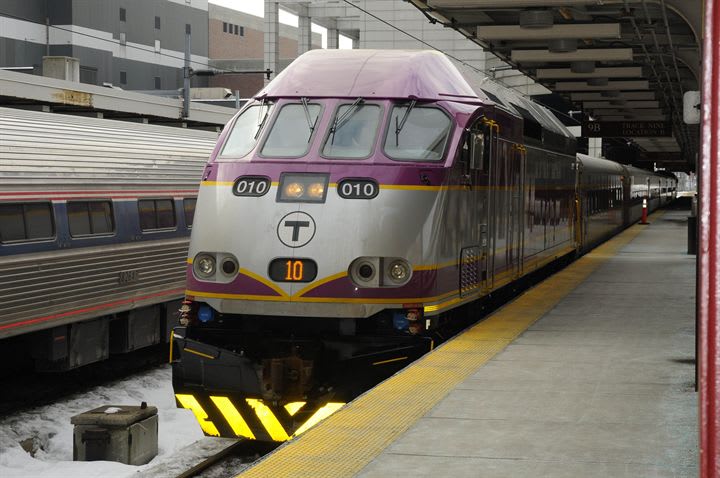 MBTA unveils new commuter rail locomotive