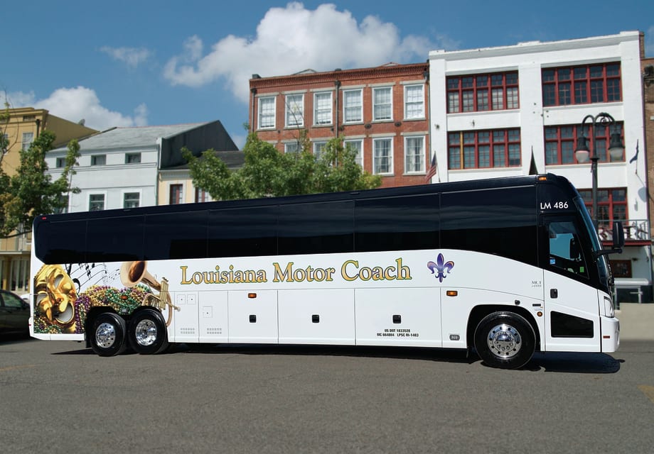 Biz News: MCI delivers J4500s, DDOT orders more New Flyers