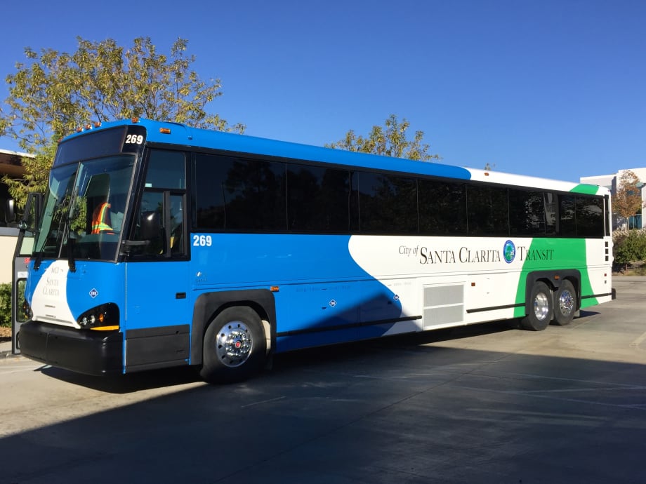 Calif. agency adds 5 MCI Commuter Coaches