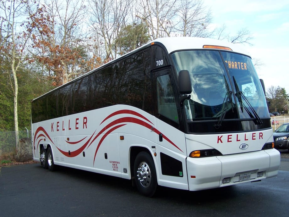 MCI delivers J4500s to Maryland, Texas