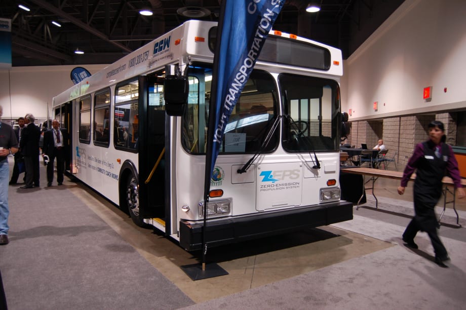 Complete Coach debuts zero-emission propulsion bus