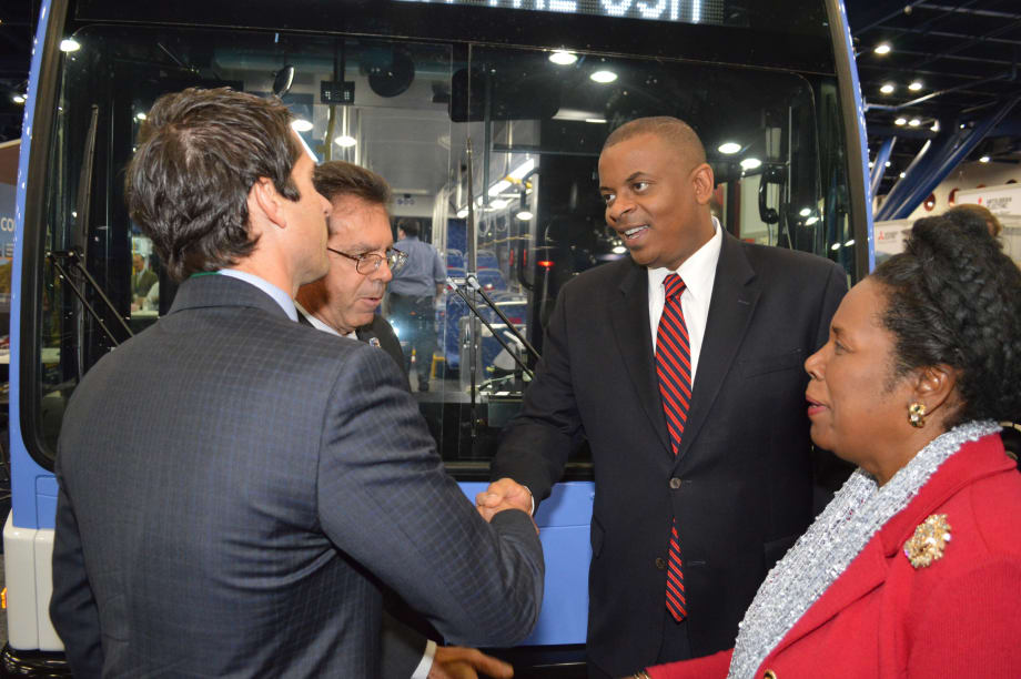 APTA EXPO 2014: Wealth of Public Transit Tech,Tools and Talk  in Texas