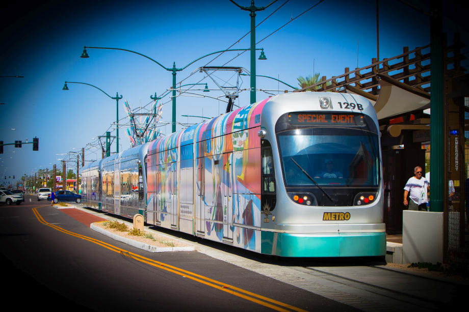 Arizona Rail Extension Opens Early to Connect Urban Growth