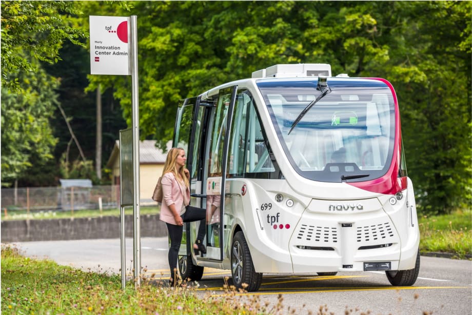 AV shuttle services spur business, travel, and tourism