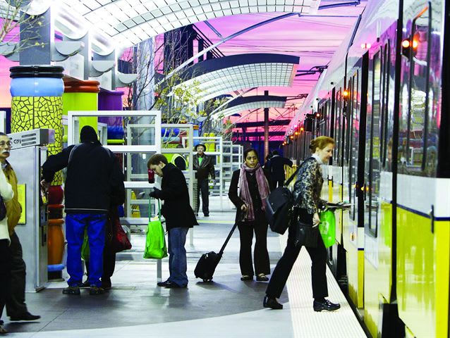 Dallas light rail opens on time, under budget