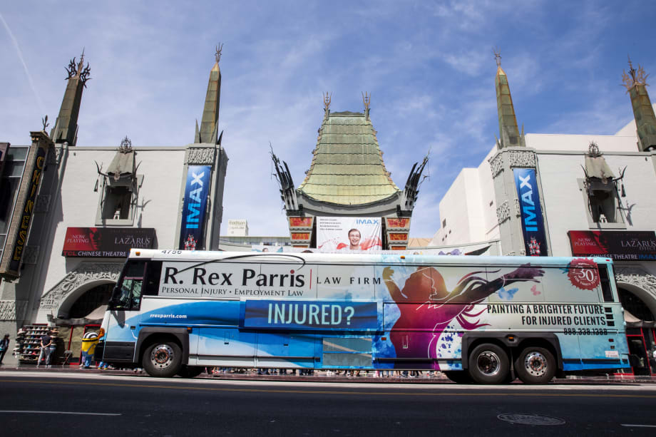 Antelope Valley Transit experiments with digital bus ads