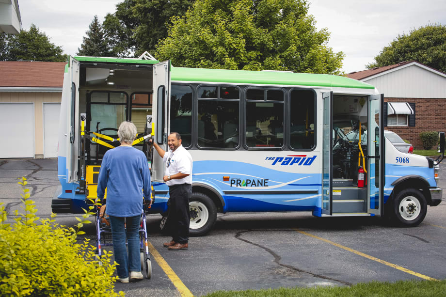 2016 Paratransit Survey: Soaring Costs, Demand Remain Key Issues