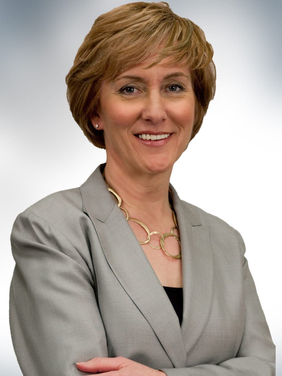 Earl honored for Extraordinary Leadership