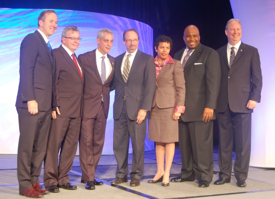 Mayor: Transit key to Chicago's economic edge