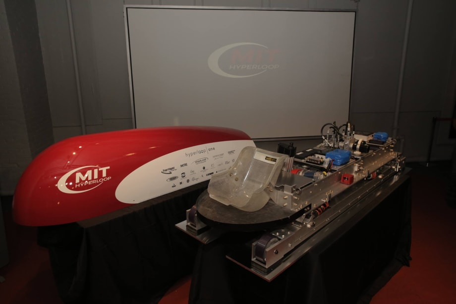 MIT reveals Hyperloop pod design