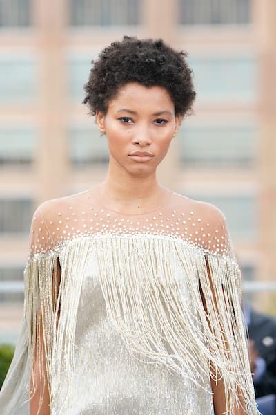NYFW: Low Ponytail and Natural Texture Looks by Kevin Hughes for Oscar de la Renta and Moroccanoil