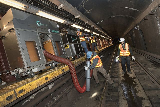 MTA chief weighs food ban on subway after track fire snarls service
