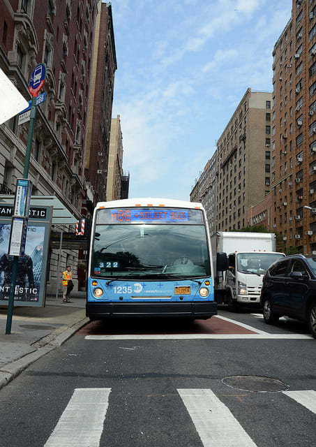 NY MTA to install cameras on buses for bus lane traffic enforcement