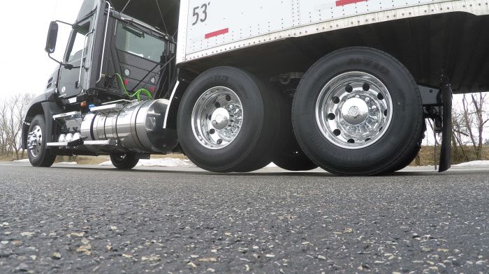 Mack Adds Automatic Standby to 6x2 Liftable Pusher Axle