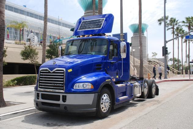 Mack Testing Hybrid Drayage Truck at SoCal Ports