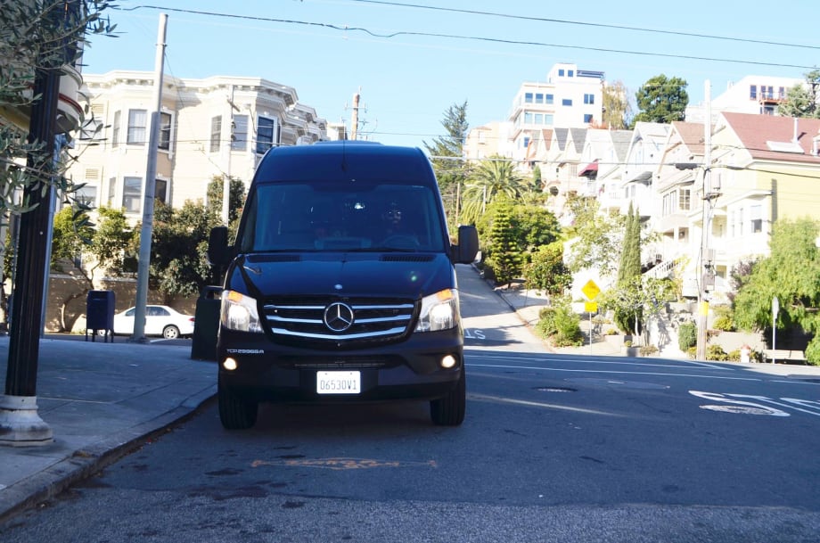 Magic Bus focuses on city-to-city commuter service in Bay Area