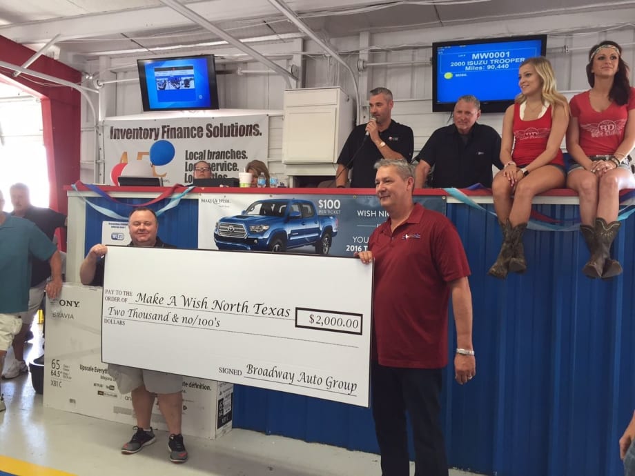 Texas Auction and Make-A-Wish Host Fundraising Sale