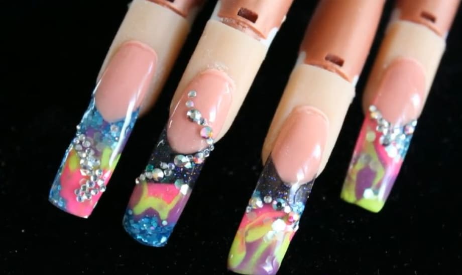 Water Marbelized Acrylic Nail Art
