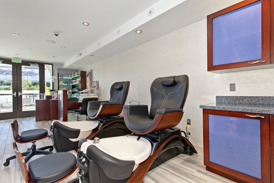 SOTY 2015: Mariposa Salon