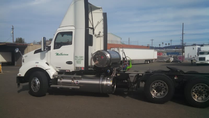 USPS Contract Carrier Adds Natural Gas Powered Trucks