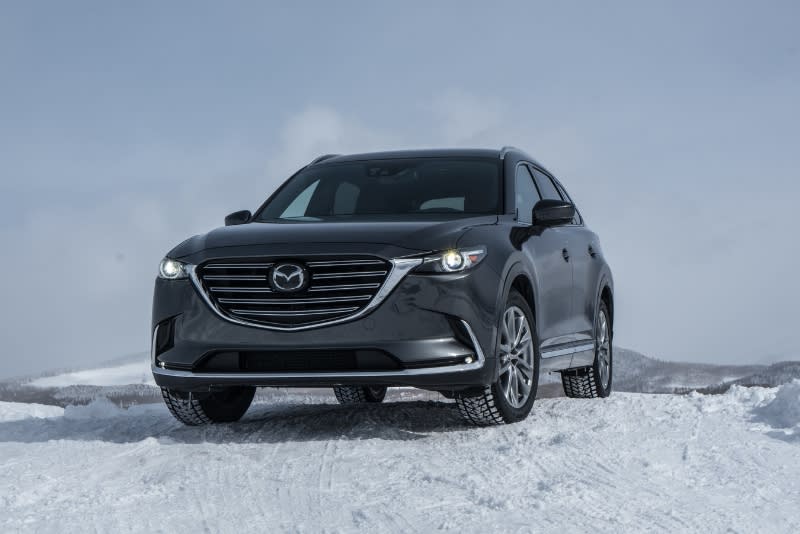 Mazda CX-9's Fuel Economy Tops Mid-Size SUVs