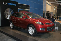 2007 Mazda CX-7 Makes Debut at Los Angeles Auto Show