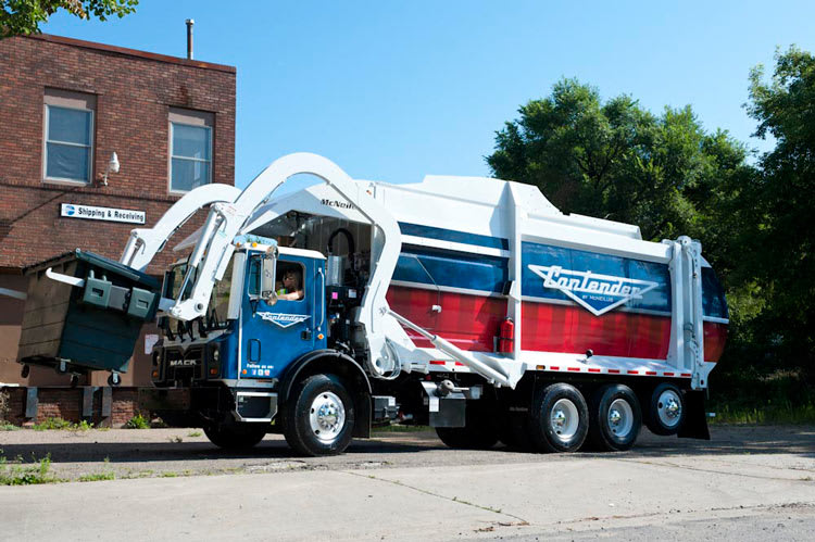 McNeilus and Agility Fuel Systems Strike Alliance