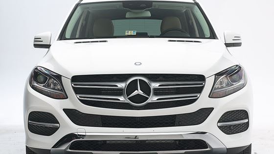 Mercedes-Benz GLE-Class Earns Top Safety Award