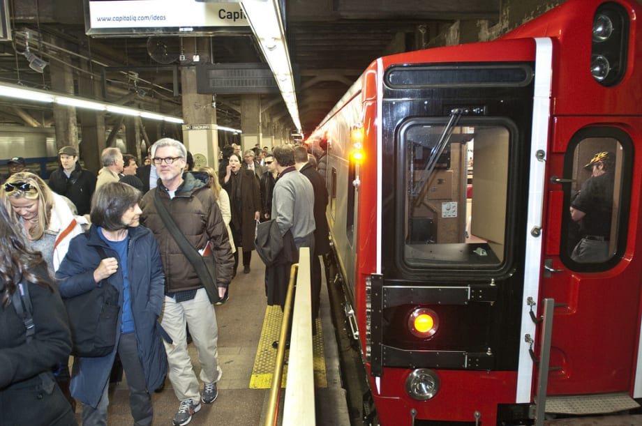 Metro-North Railroad to receive up to 94 M8 cars for New Haven Line