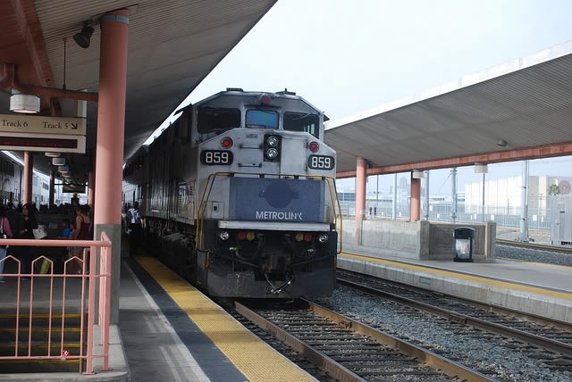 Calif.'s Metrolink puts PTC into revenue service demo mode 