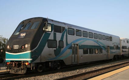 Apple Pay now available on Metrolink mobile fare payment app