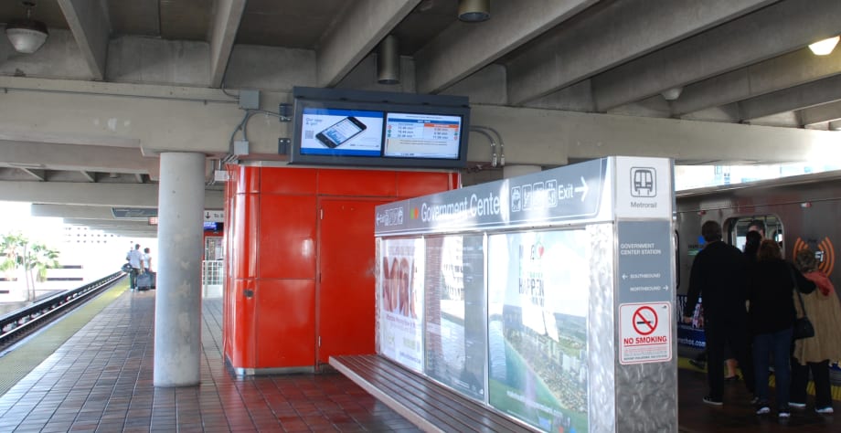 Miami-Dade adds more LCD information displays