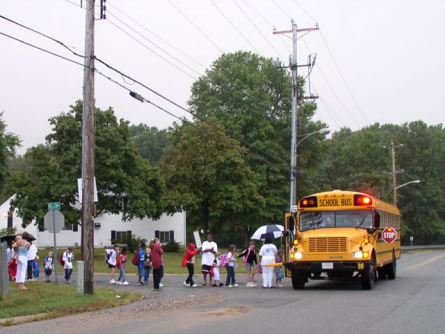 Mississippi Clarifies Law on Stopping for School Buses