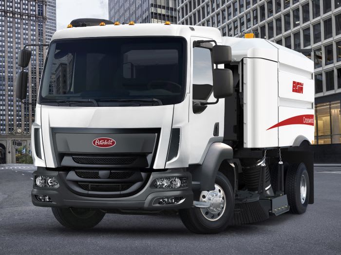 Peterbilt Reduces Weight on Updated Model 220