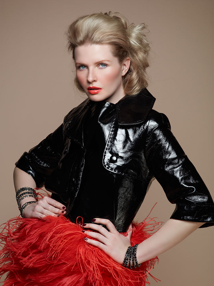 Toned Down: Color That Wows But Doesn't Steal the Spotlight