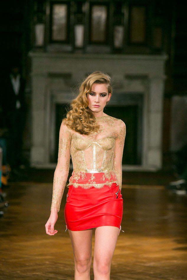 GET THE LOOK: Romantic Curls by Errol Douglas for Moroccanoil UK