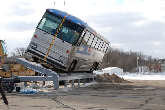 Feds propose new rules to protect bus passengers in rollover crashes