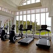 SPA TOUR: Fit For A King