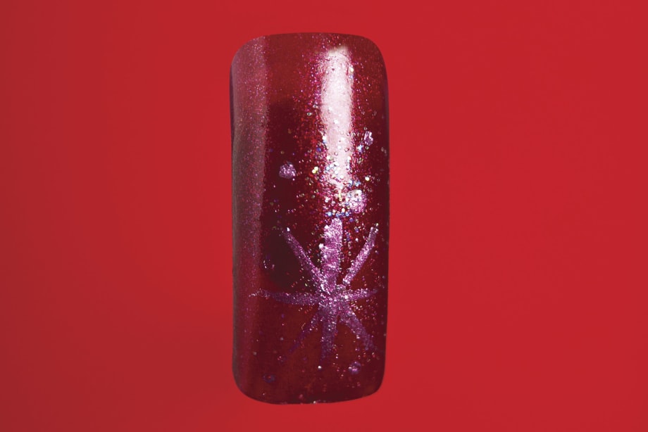 Holiday Red-dy Nail Art