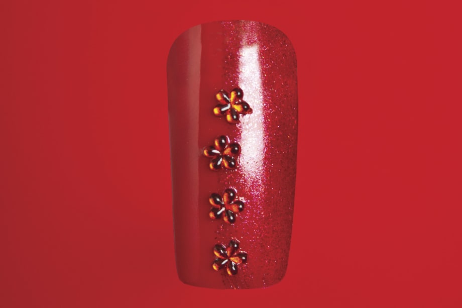 Holiday Red-dy Nail Art
