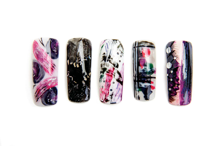 Nails to Glam Up Your Little Black Dress
