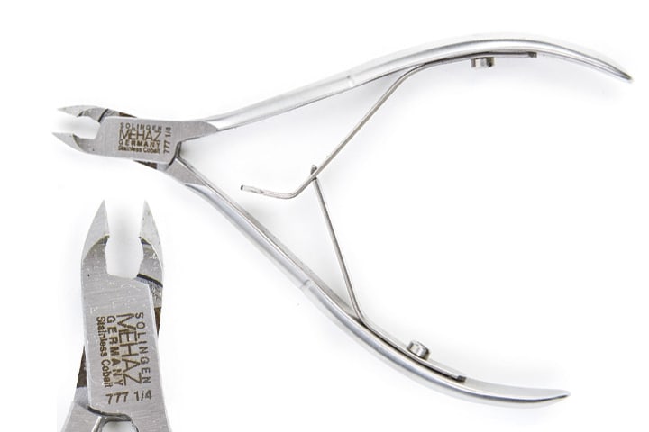 Cuticle Nippers: Nip it in the Cuticle