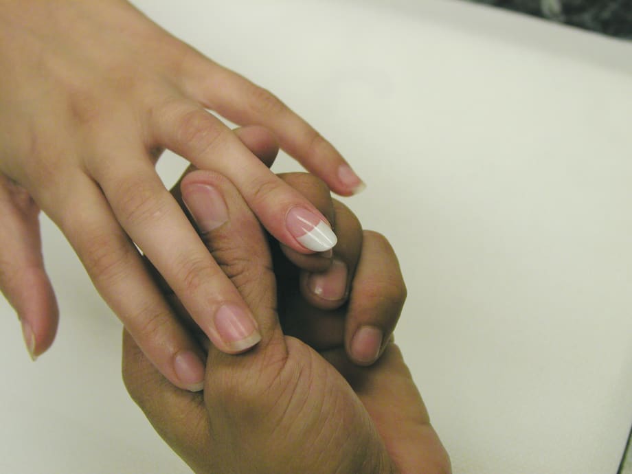 Troubleshooter: Shaping Acrylic Nails Oval