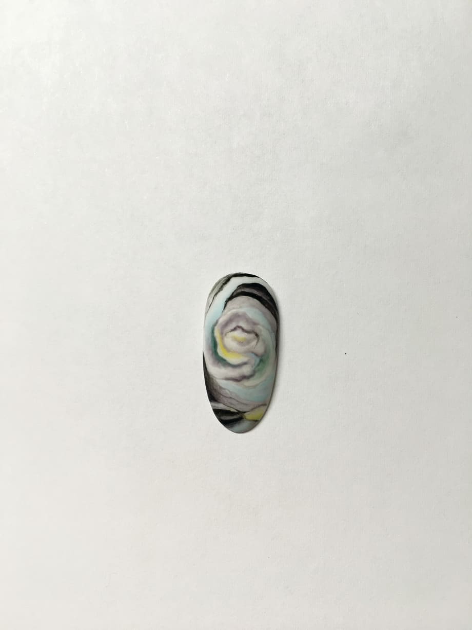 Famous Flowers Matte Nail Art